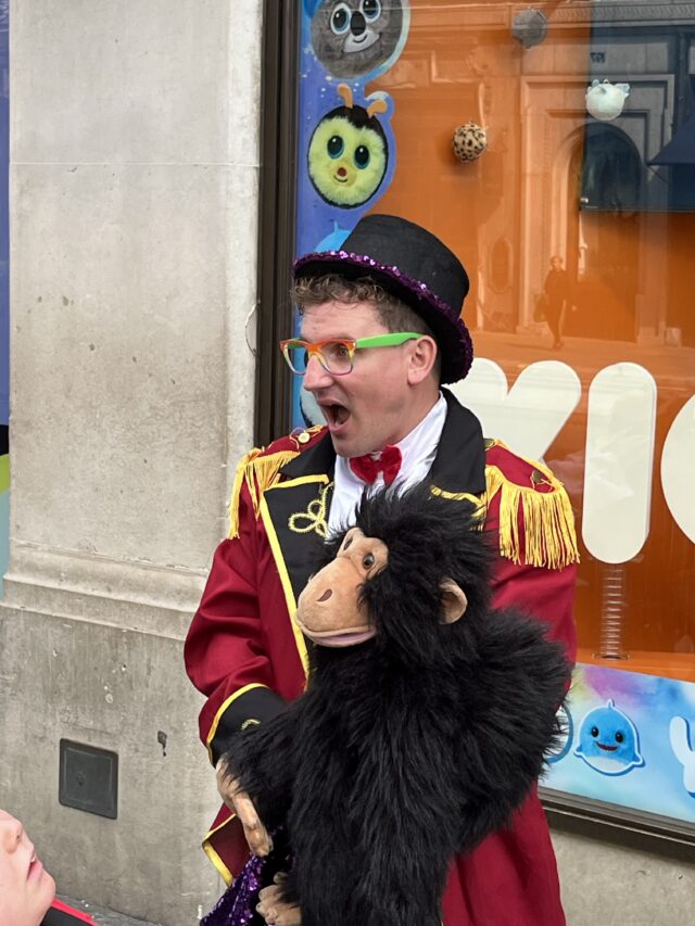 Hamleys Entertainment Strongbones Disney Party