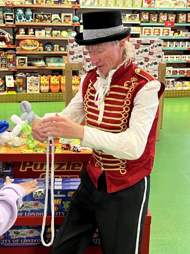 Hamleys Entertainment Strongbones Disney Party