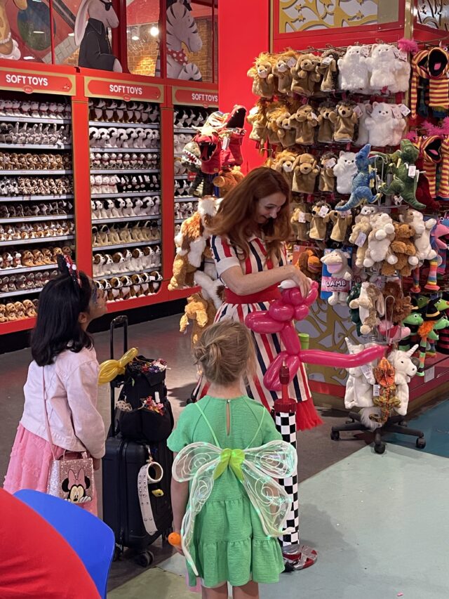Hamleys Entertainment Strongbones Disney Party